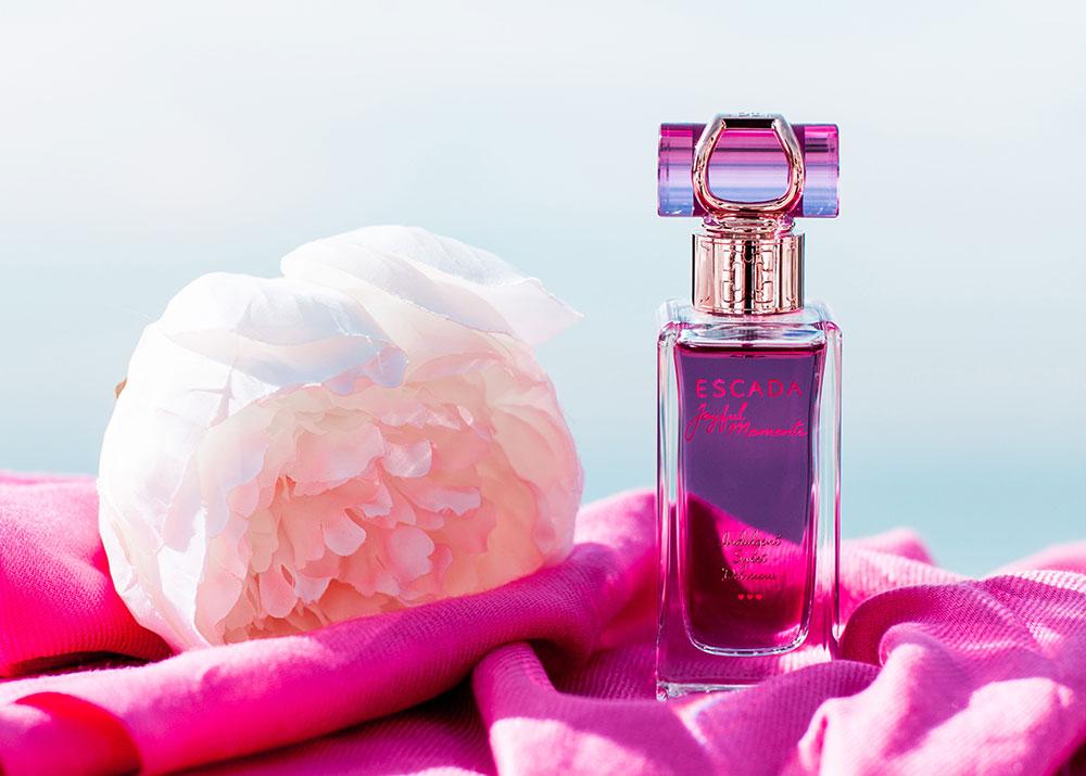 Escada Coffret Escada Joyful SET EDP 2.5 oz - Image 4